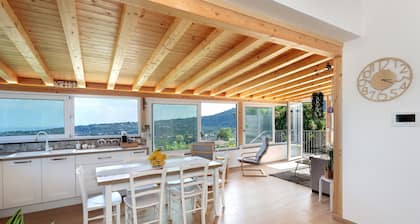 Villa 'Found House - Sea & Etna View' with Sea View, Wi-Fi and Air Conditioning
