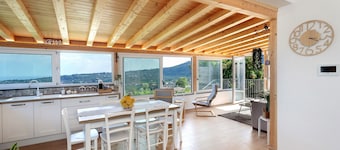 Villa 'Found House - Sea & Etna View' with Sea View, Wi-Fi and Air Conditioning