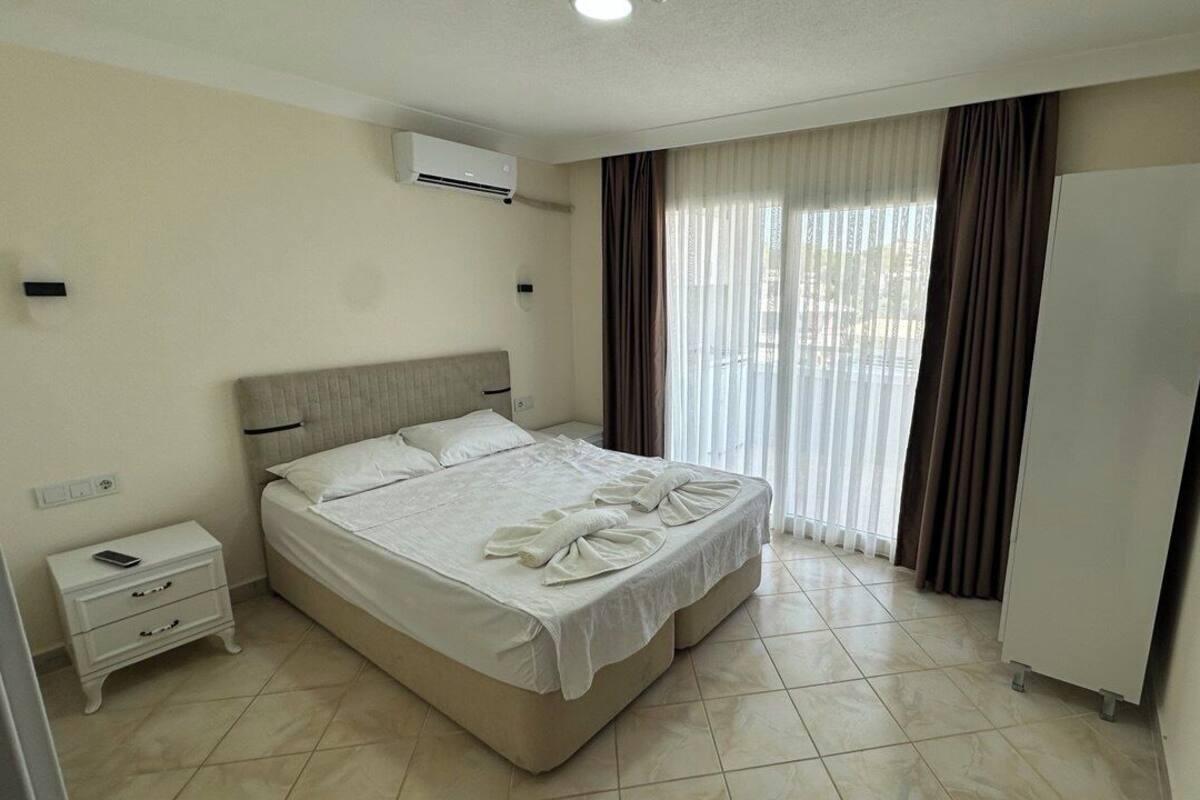 Basic Double or Twin Room, Balcony | WiFi (free)