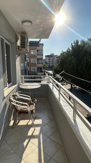 Apartament estàndard, balcó | Àrea exterior de l'allotjament
