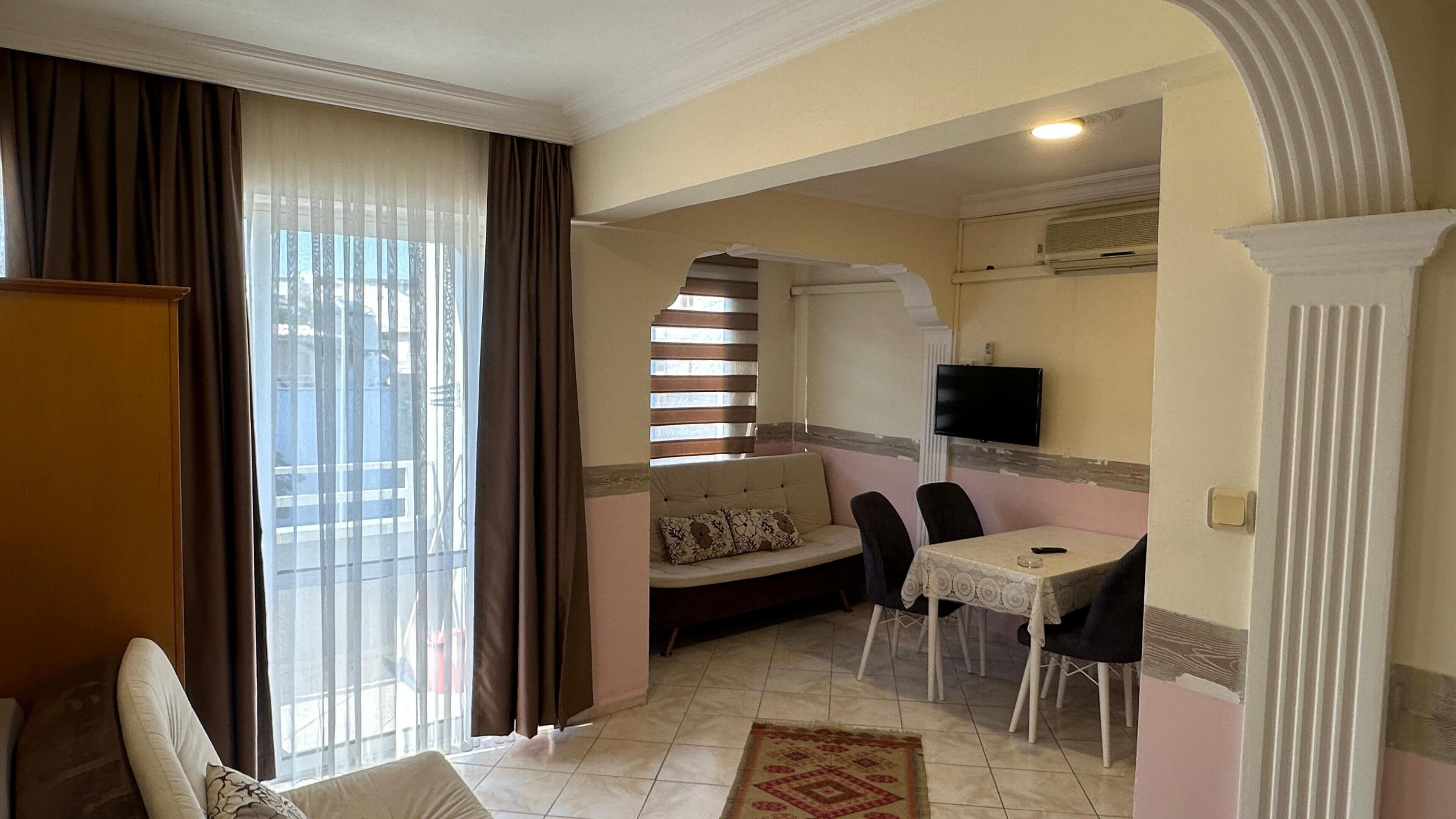 Standard-Apartment, Balkon | Wohnbereich