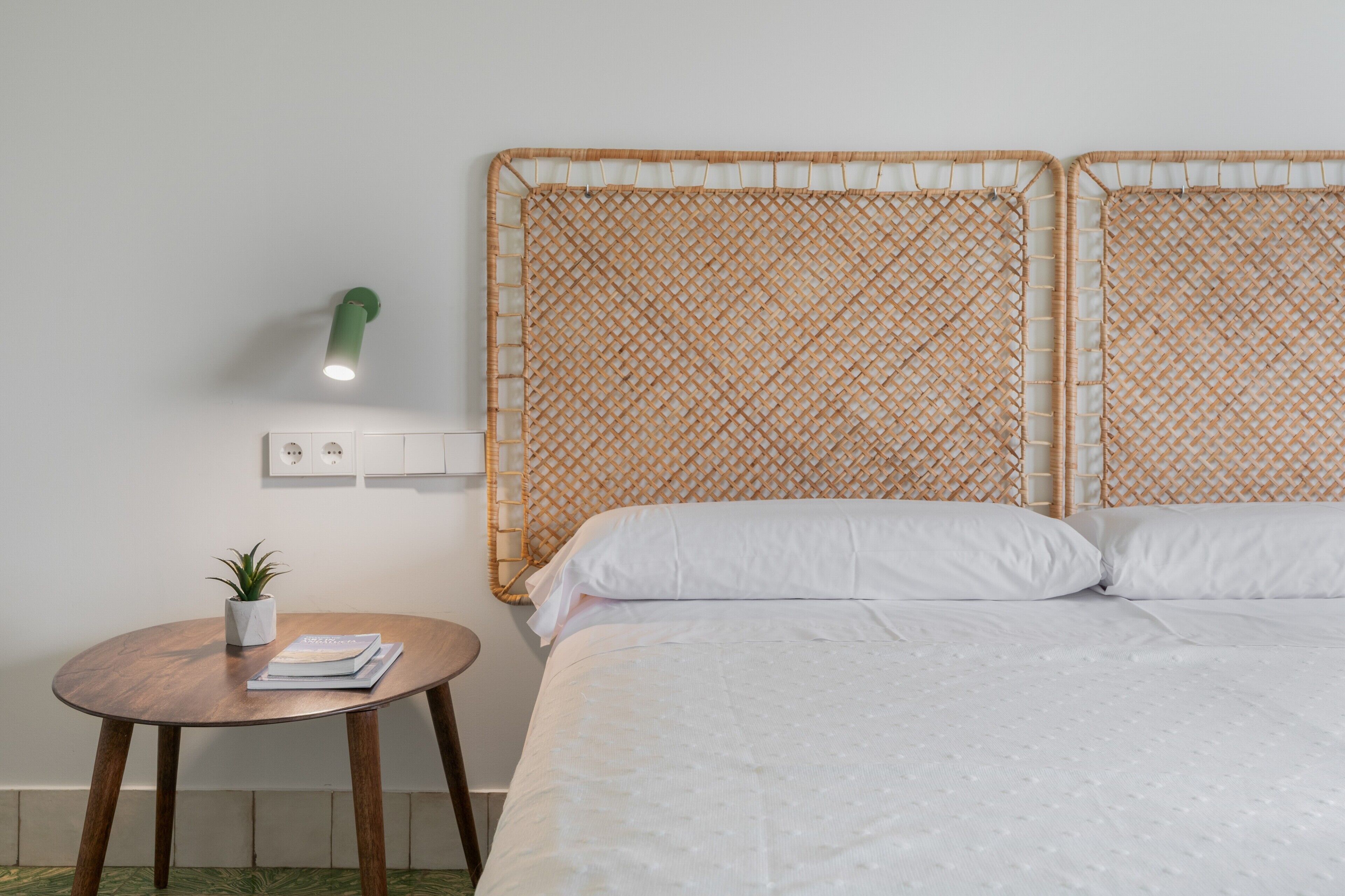 2 dormitorios, tabla de planchar con plancha, wifi y ropa de cama