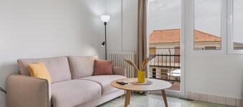 Apartment 'Raízes 22 - 5' with Shared Pool, Wi-Fi, and Air Conditioning