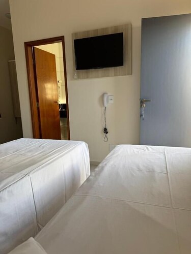 HOTEL GLORIA