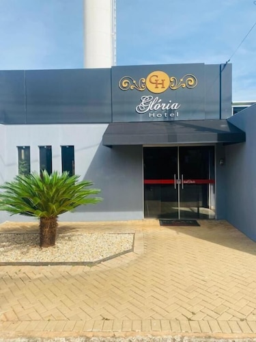 HOTEL GLORIA