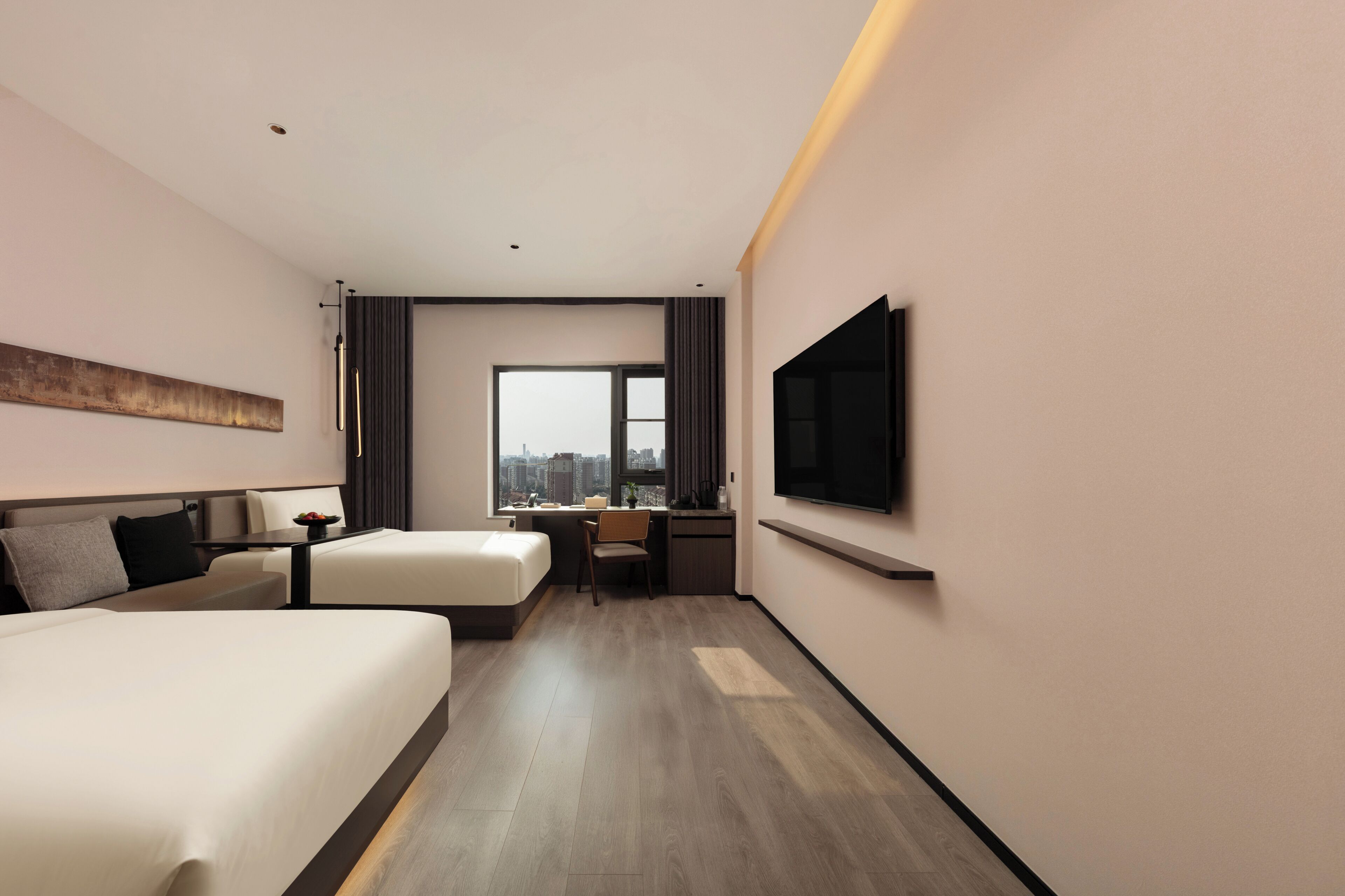 Twin Room, City View | Desk, laptop workspace, free WiFi