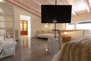 Room - Raízes 22 - 6 Apartment with Shared Pool, Wi-Fi, and Air Conditioning (Puebla de Don Fadrique)