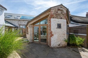 Exterior detail - 5 Bed in Croyde (oc-croydb) (Croyde)