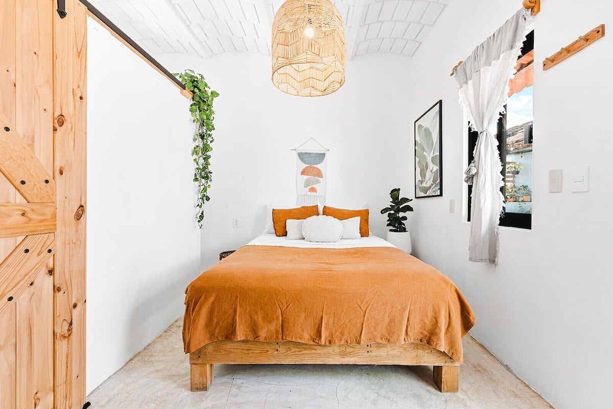 Basic Studio Suite, Courtyard View | Blackout drapes, iron/ironing board (on request), WiFi (free)