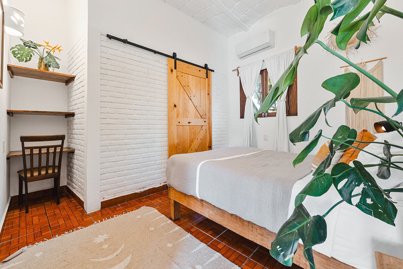 Departamento, vista a la ciudad | Cortinas blackout, tabla de planchar con plancha y wifi gratis 