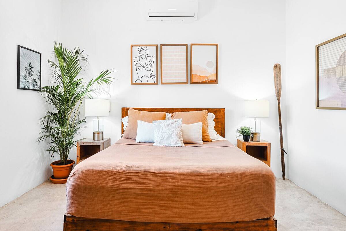 Apartment, City View | Blackout drapes, iron/ironing board (on request), WiFi (free)