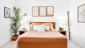 Apartment, City View | Blackout drapes, iron/ironing board, free WiFi