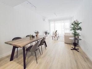 Dining - Apartment in San Sebastián de los Reyes, Spain (San Sebastián de los Reyes)