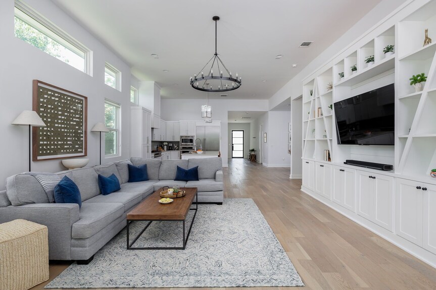 Luxury South Lamar Oasis | Pool, Spa & Fire Pit - Buda, TX