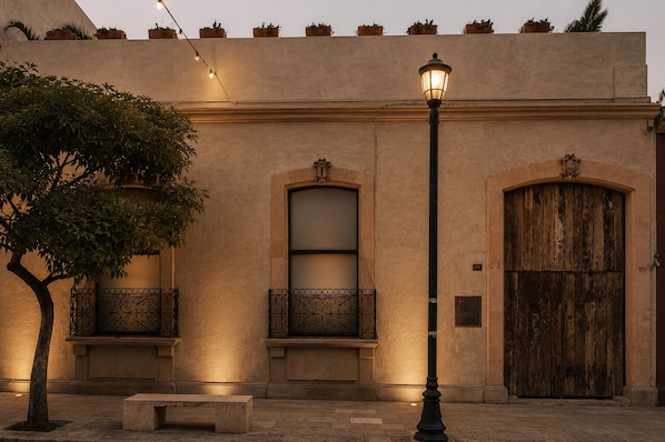 Exterior detail - Casa Levonka (Oaxaca)