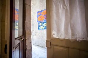 Interior - Charming House Ortigia Apartment with Wi-Fi and Air Conditioning (Syracuse)