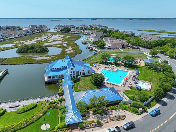 Exterior - Bayview 2BR Condo with 3 Pools (Ocean City)