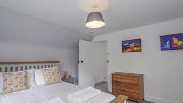 2 chambres, Wi-Fi gratuit, décoration personnalisée