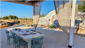 Outdoor dining - Biancolivo (Ceglie Messapica)