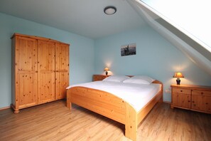 WiFi (free) - Close to the beach and centrally located. (Wustrow)