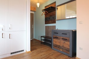 Interior - Close to the beach and centrally located. (Wustrow)
