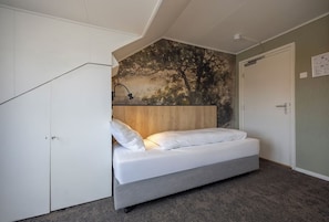 Free WiFi, bed sheets - Single Room | Minutes to Val-Dieu Abbey | Free Parking (Noorbeek)