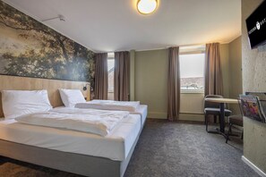 Room - Small Double Room | South Limburg Escape with Restaurant Access (Noorbeek)