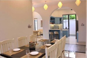 Dining - New Spacious 3BR villa with private Pool & Parking (Đà Nẵng)