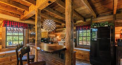 Historic 1774 Colonial Log Cabin in Bear Valley, Fort Loudon, PA