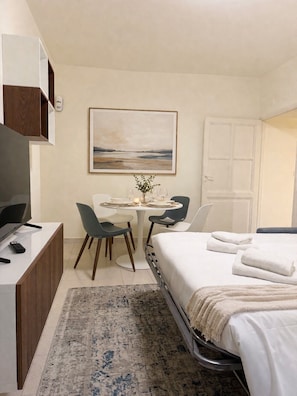 1 Schlafzimmer, Bügeleisen/Bügelbrett, WLAN, Bettwäsche