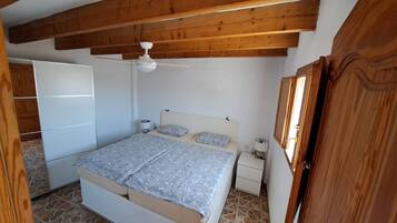 1 dormitorio, wifi, ropa de cama