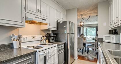 Walk to Shore! Condo w/ Balconies in Myrtle Beach