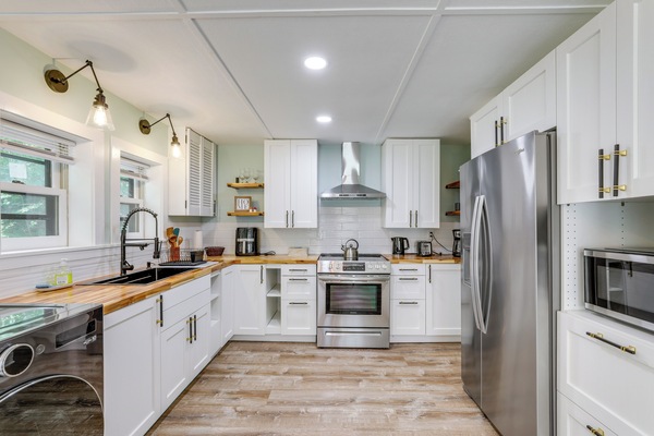 House (3 Bedrooms) | Front of property