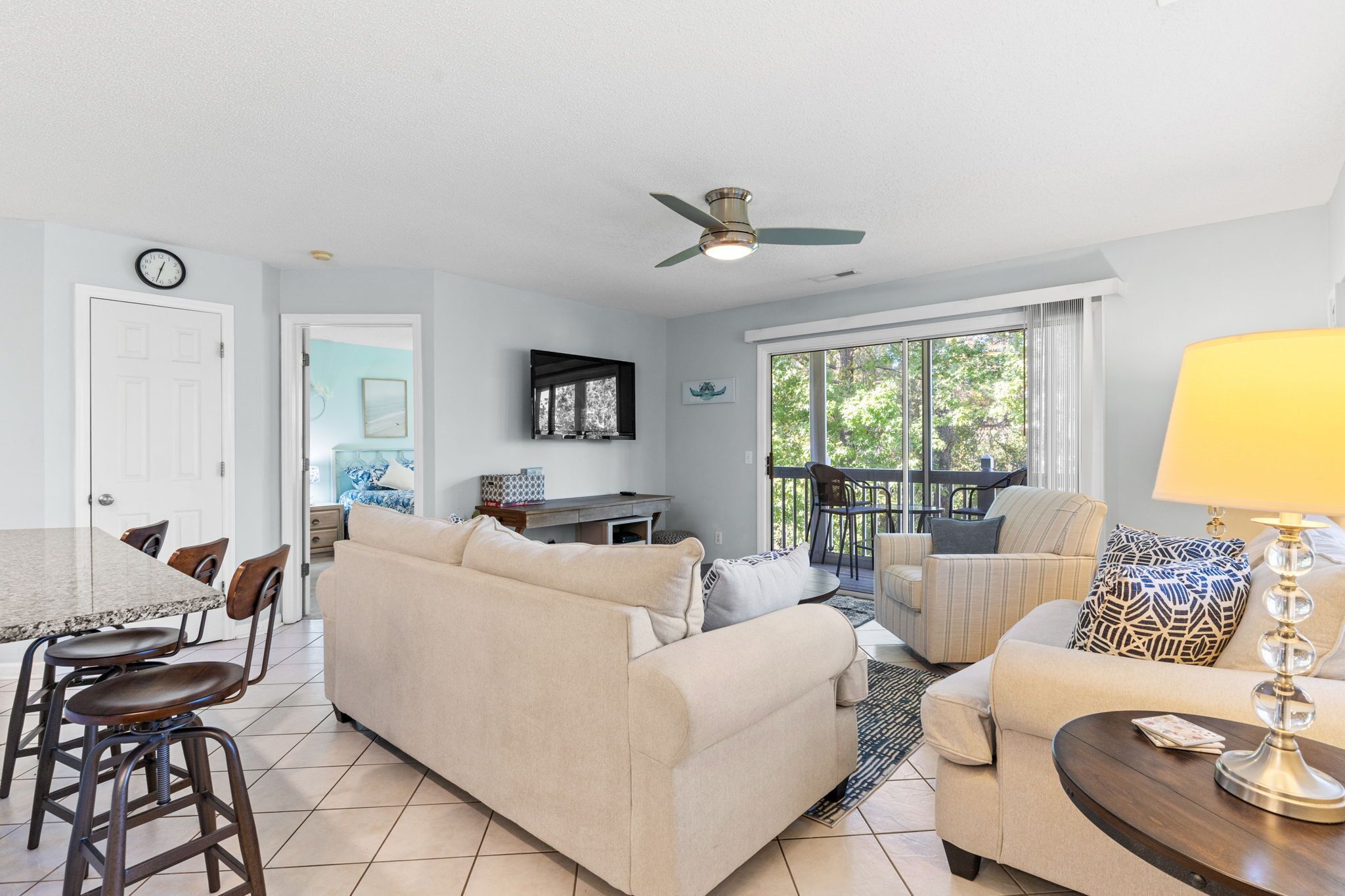 Apartment (2 Bedrooms) | Front of property