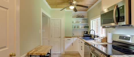 Casa (2 Bedrooms) | Interior