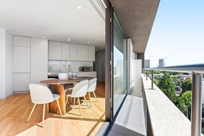 Outdoor dining - GuestReady - Aires Prime - L (Porto)