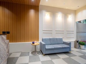 House | Reception - Townhouse Dange Chowk Bus Terminal (Pune)