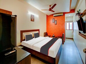 House | 1 bedroom - Townhouse Dange Chowk Bus Terminal (Pune)