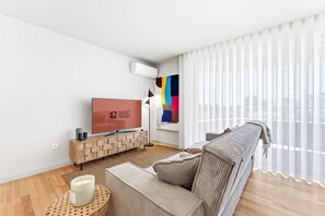 Fernseher