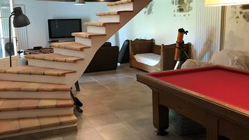 Spielezimmer