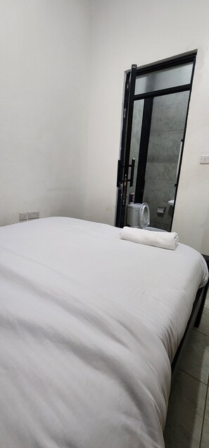 Room - Vacation Rentals (Nairobi)