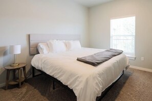 Iron/ironing board, WiFi, bed sheets - Brigham's Mill Retreat Midway Between Grand Teton & Yellowstone National Parks (Rexburg)