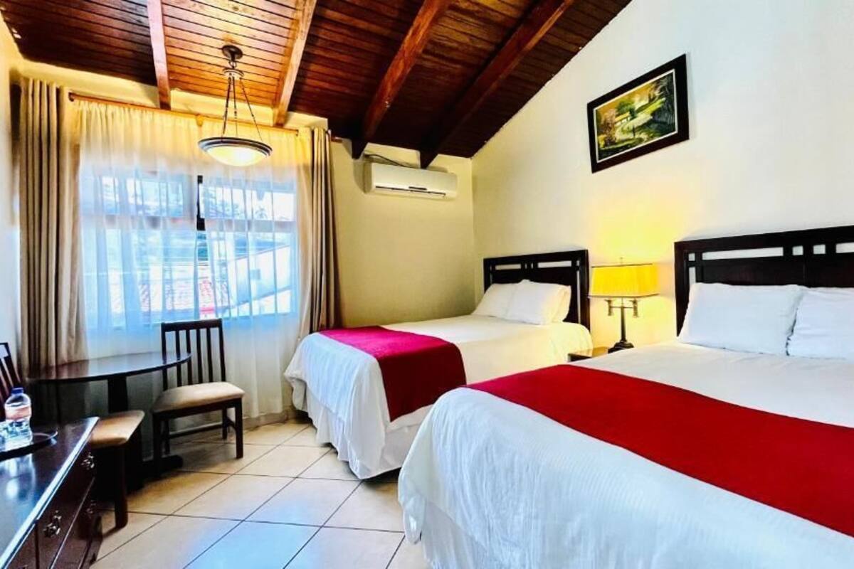 Comfort Single Room, Garden View | In-room safe, iron/ironing board, free WiFi, wheelchair access
