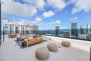 Property grounds - Cozy  brand new 1-bedroom apartment in excellent Miami area! (MIAMI)