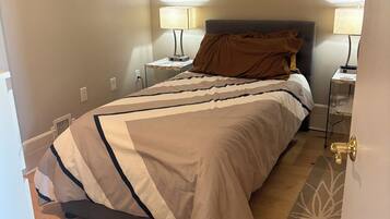2 bedrooms, WiFi, bed sheets