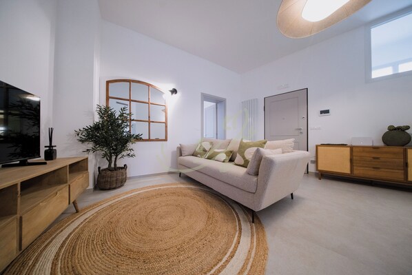Appartement (2 Bedrooms) | Coin séjour