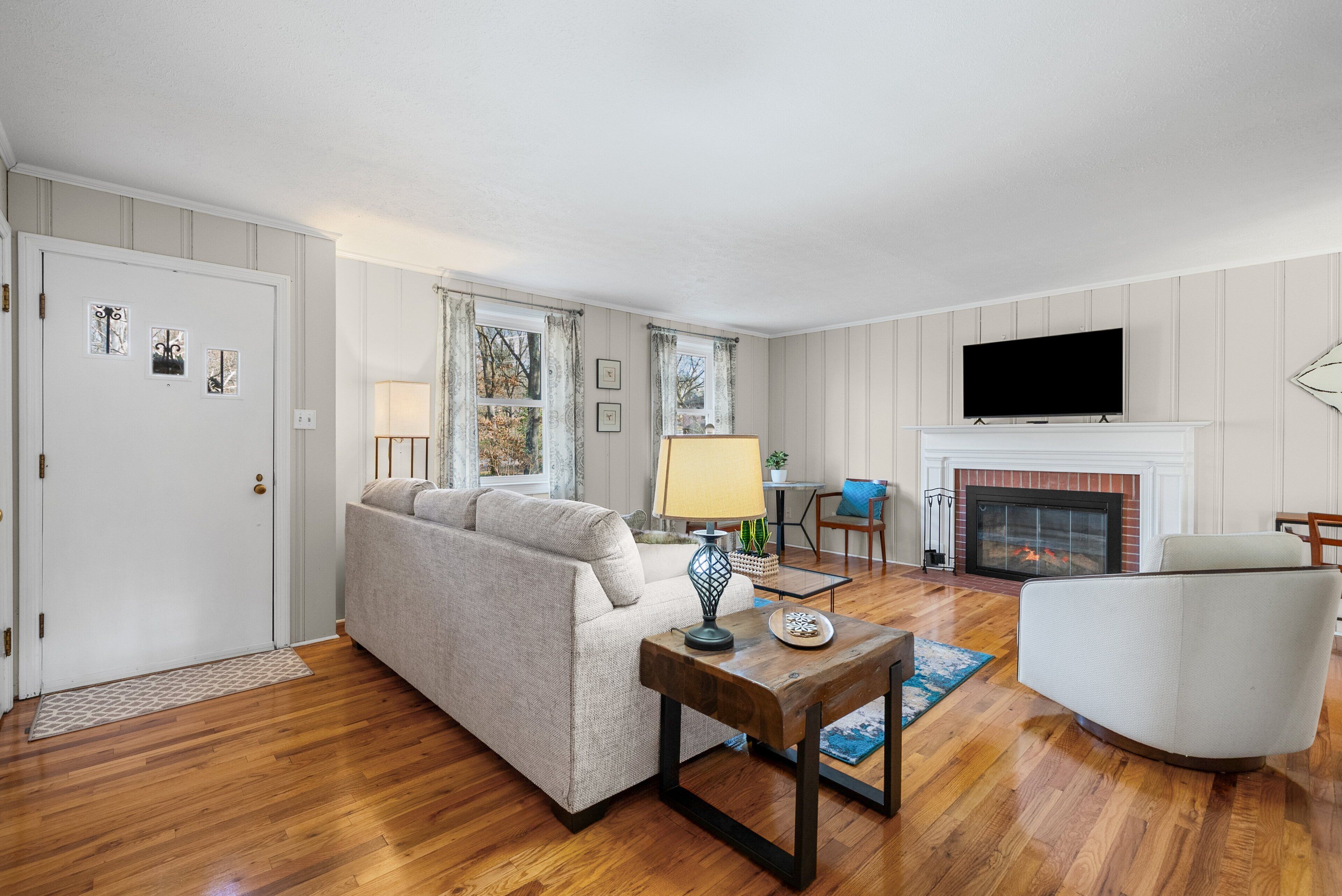 House, Multiple Beds, Garden View (Nana's Nook (400 Hickory Grove Blvd)) | Living area