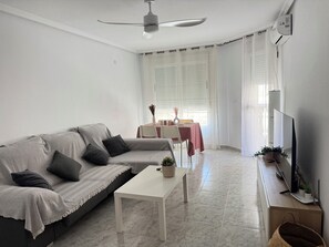 Smart TV - Apartment in Águilas (Murcia) (Águilas)