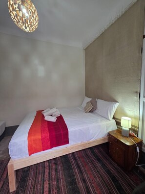 3 bedrooms, internet, bed sheets - Tremendous 3-Private bedroom  riad in Marrakech perfect for your getaway (Marrakech)