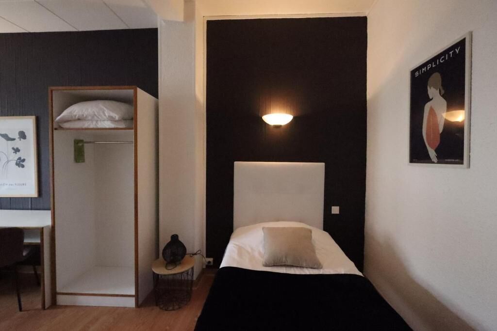 Habitación triple familiar | Escritorio y wifi gratis 